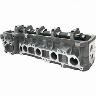 Toyota Hiace 2RZ 2.4L cylinder head, complete assembled -Side View