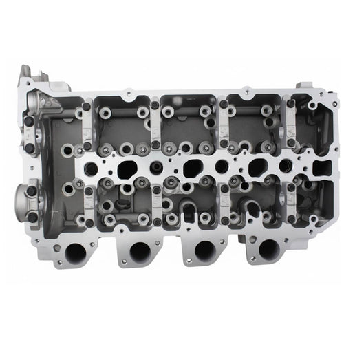 Mitsubishi Triton Challenger 4D56U Cylinder Head With Valves