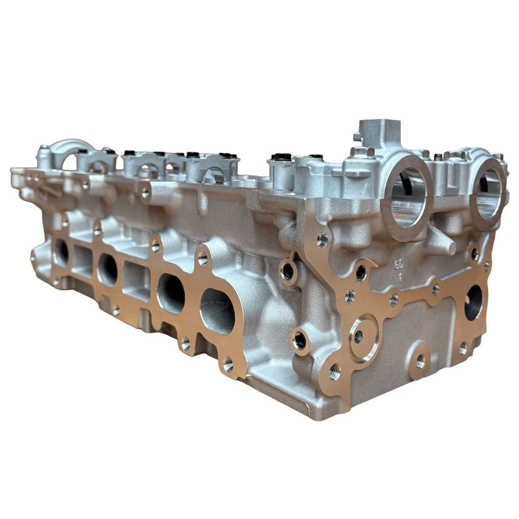 Toyota HiLux Prado 1GD-FTV 2.8L Cylinder Head Kit Front and Side View