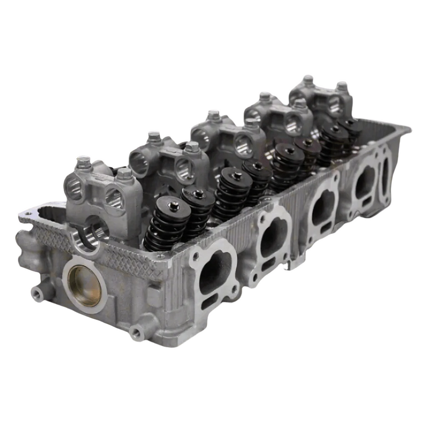Assembled Cylinder Head Ford Mazda G6 2.6 12 Valve