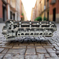 Hiace 2RZ Cylinder Head With Camshaft View