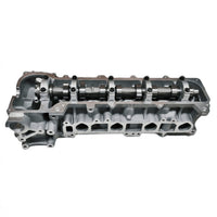 Toyota Hiace 2RZ 2.4L cylinder head, complete assembled Side View